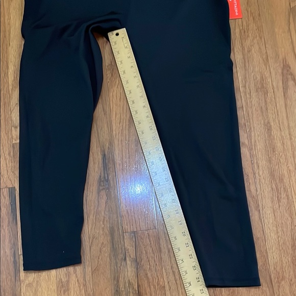 Women’s Black NWT Adrienne Vittadini Sport LeggingsSize 3X - Picture 7 of 13
